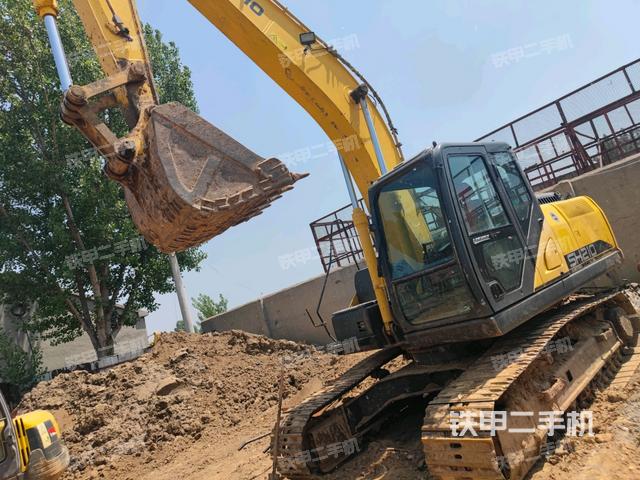 住友SH210-6挖掘機(jī)