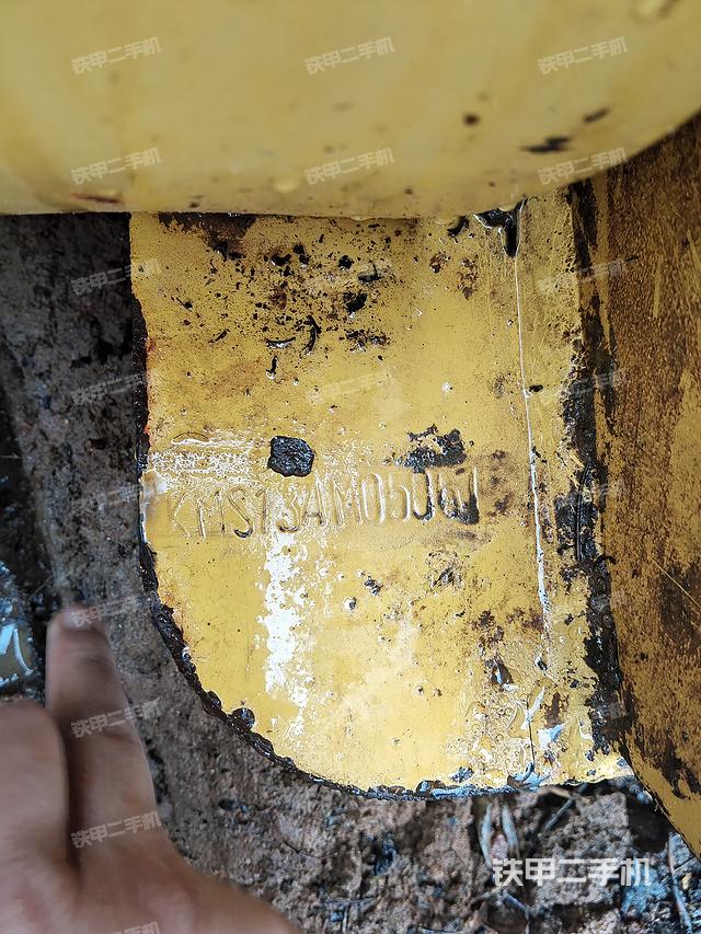 驾驶室整体（整机外观）