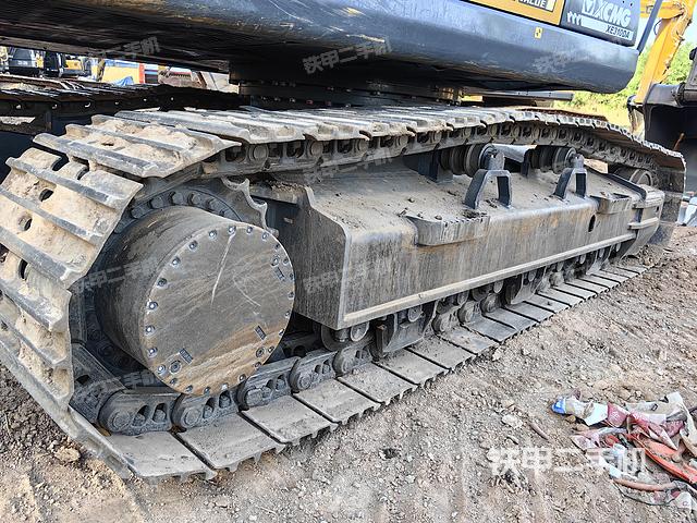 单侧履带整体（整机外观）