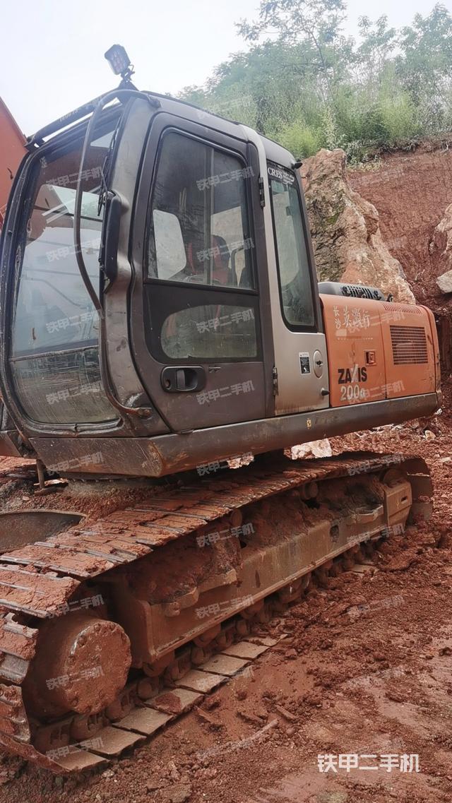 驾驶室整体（整机外观）