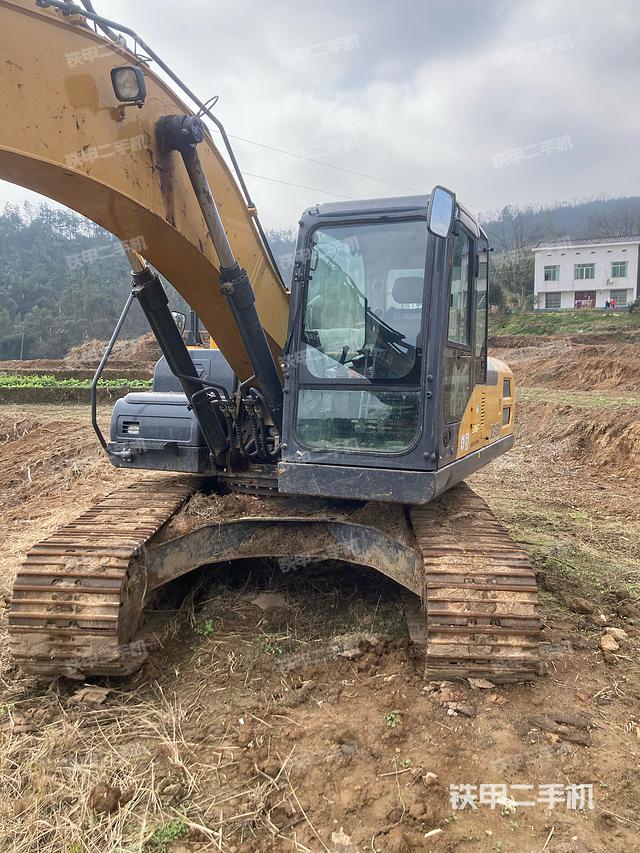 徐工XE205DA挖掘机