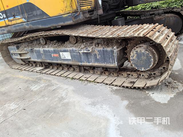 单侧履带整体（整机外观）