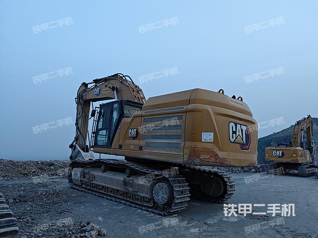 驾驶室顶部（整机外观）