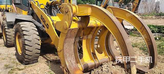 整机右后45°（整机外观及大件）