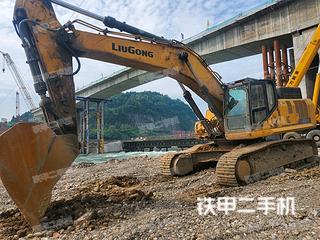 武汉柳工CLG950E挖掘机实拍图片