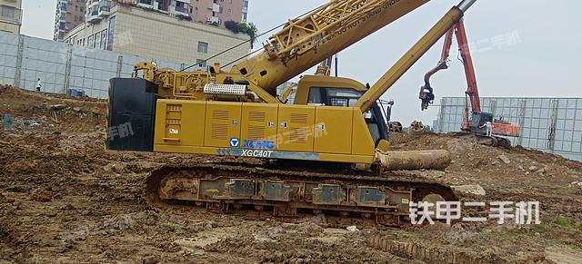 整机左侧（设备外观及核心部件）