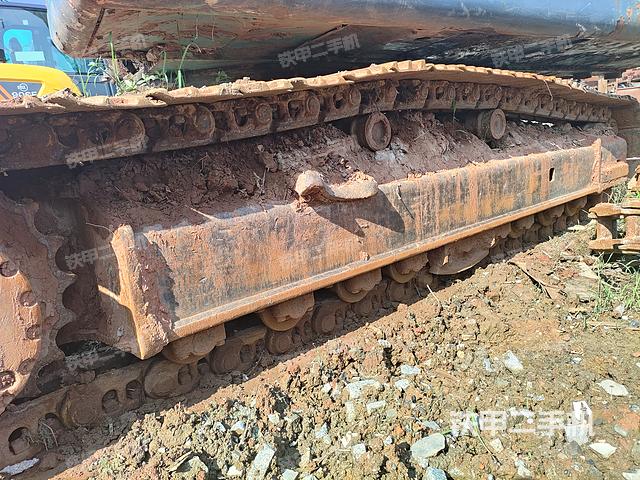 单侧履带整体（整机外观）