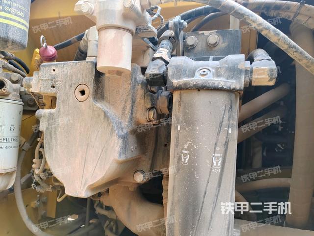 液压泵斜45 左（大件舱室）