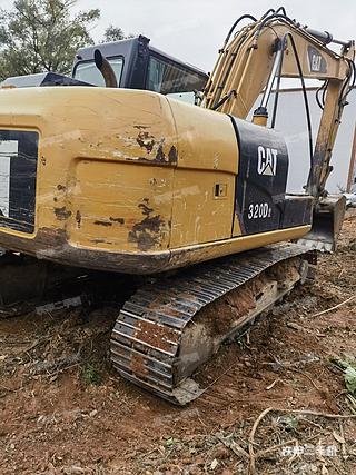 茂名市出售 卡特彼勒 312D2液压 挖掘机