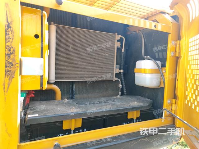 散熱器正面（大件艙室）