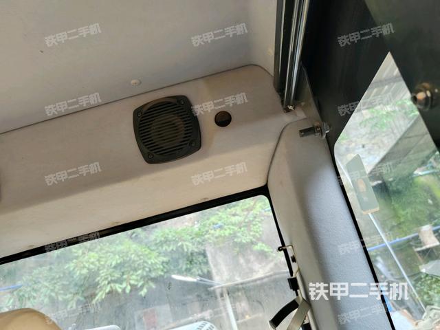 驾驶室左后45度（驾驶室部分）