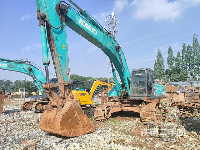 神钢SK350LC-8挖掘机