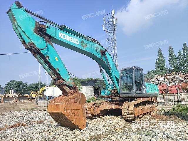 神钢SK350LC-8挖掘机