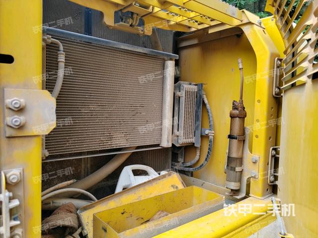 散热器正面（大件舱室）