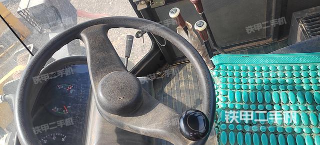 驾驶室操作台（整机外观及大件）