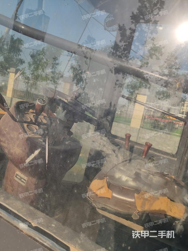 驾驶室操作台（整机外观及大件）