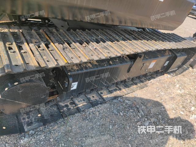左側(cè)履帶整體?(行走機構(gòu)) 左側(cè)履帶整體?(行走機構(gòu))