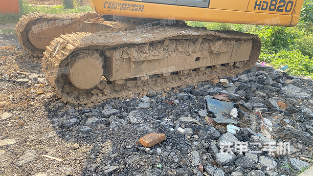 单侧履带整体（整机外观）