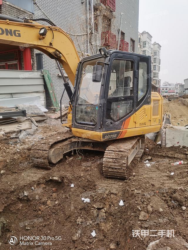 柳工CLG9075E挖掘机
