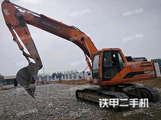 济南斗山DH215-9E挖掘机实拍图片