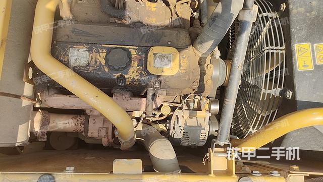 发动机整体俯视（整机外观）