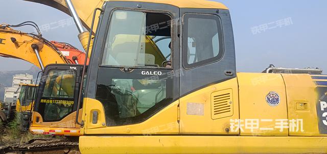 驾驶室整体（整机外观）