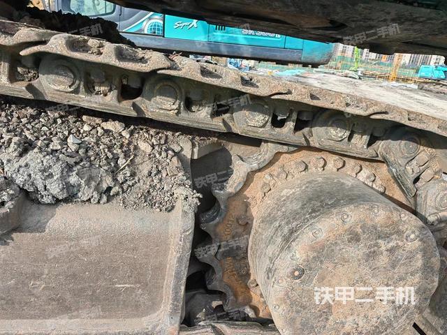 单侧履带整体（整机外观）