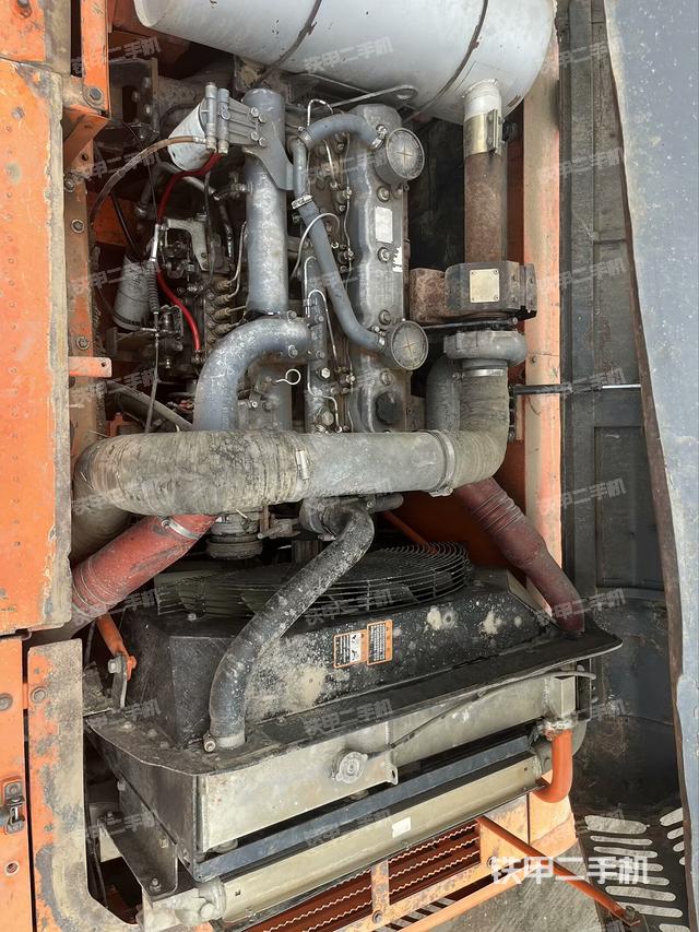 发动机整体俯视（整机外观）