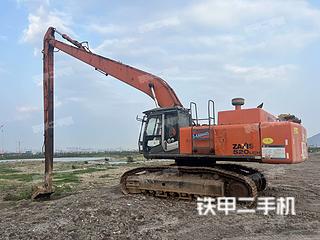 武汉日立ZX520H-5A挖掘机实拍图片