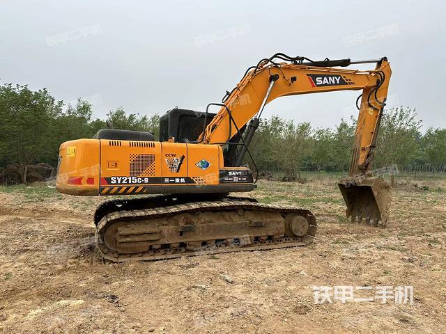 整機(jī)右后45°(整機(jī)外觀) 整機(jī)右后45°(整機(jī)外觀)