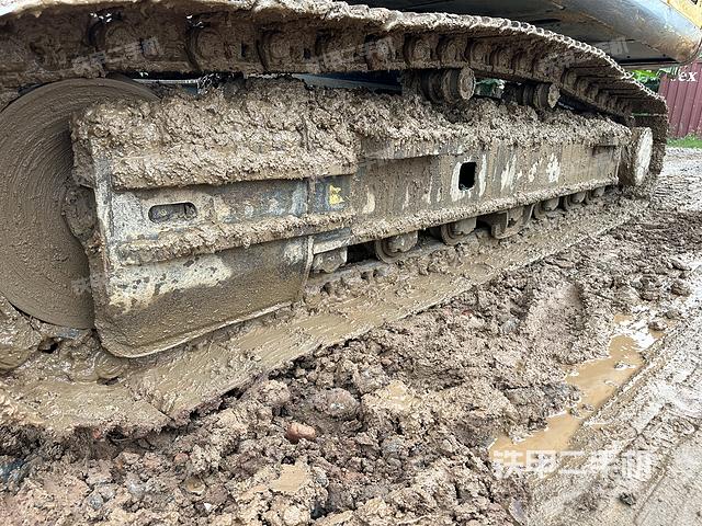 单侧履带整体（整机外观）