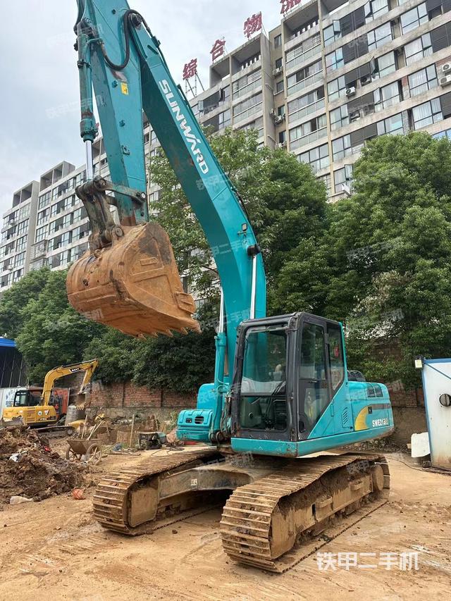 山河智能SWE215E挖掘机