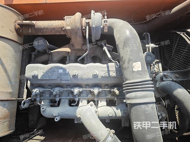 发动机整体俯视（整机外观）