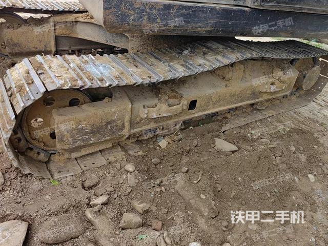 单侧履带整体（整机外观）