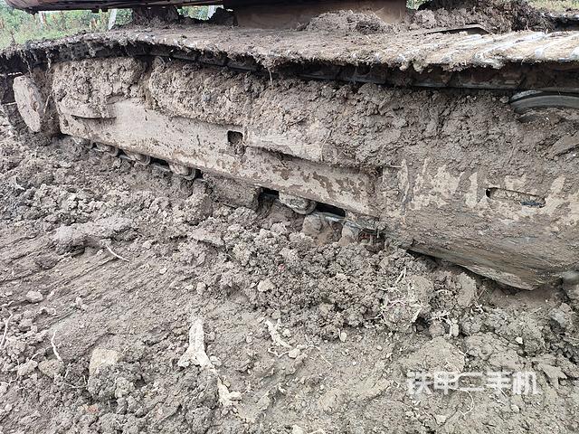 单侧履带整体（整机外观）