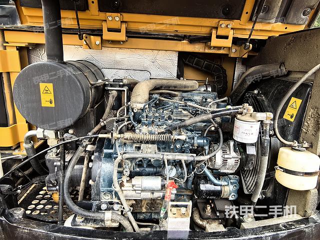 发动机整体俯视（整机外观）