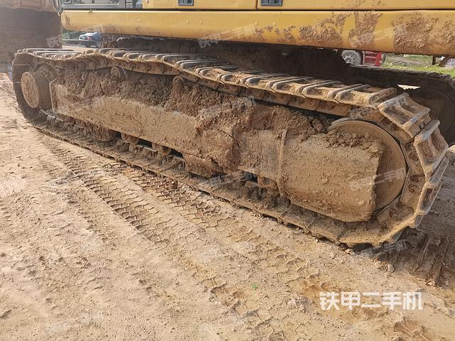 单侧履带整体（整机外观）