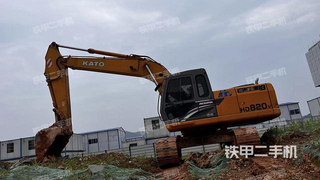 加藤HD820V挖掘机