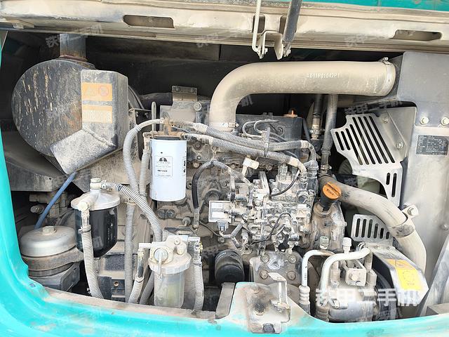 发动机整体俯视（整机外观）