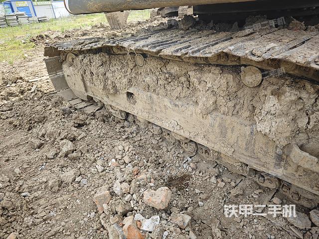 单侧履带整体（整机外观）