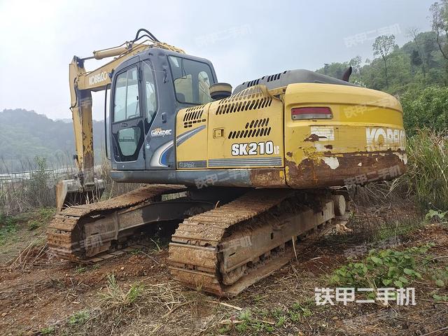 神钢SK210LC-8挖掘机