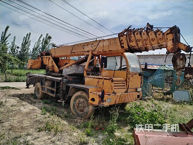 整机右侧（设备外观及核心部件）