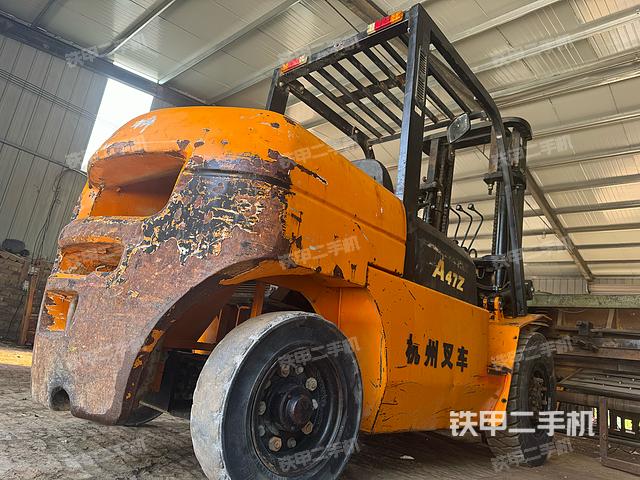 整机右后45°（设备外观及核心部件）