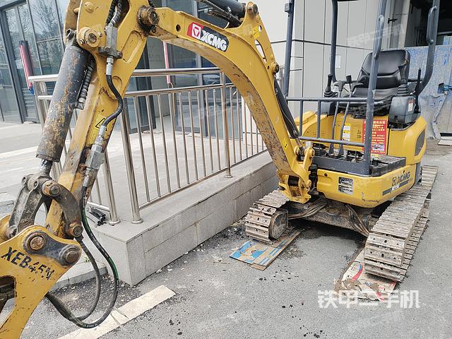 徐工XE15U挖掘机