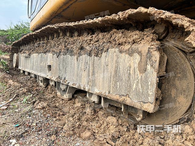 单侧履带整体（整机外观）