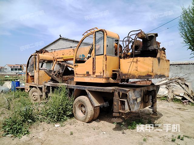 整机左侧（设备外观及核心部件）