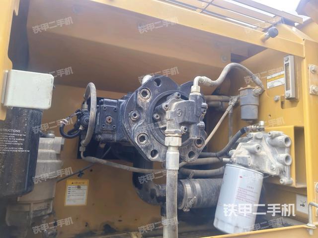 液压泵室（大件舱室）