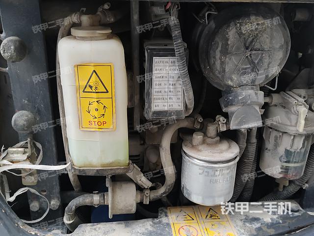 发动机整体俯视（整机外观）