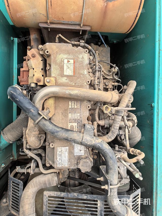 发动机整体俯视（整机外观）