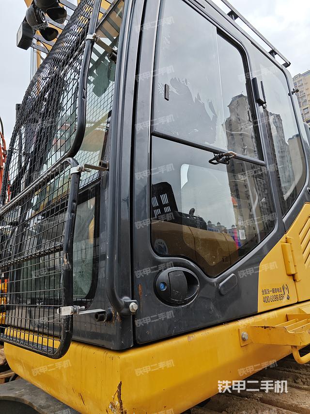 驾驶室整体（整机外观）